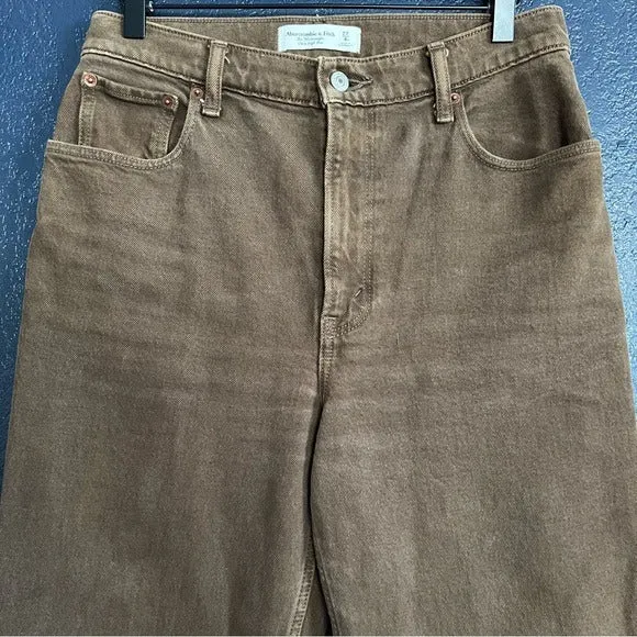 Abercrombie & Fitch The 90s Straight Ultra High Rise Jeans