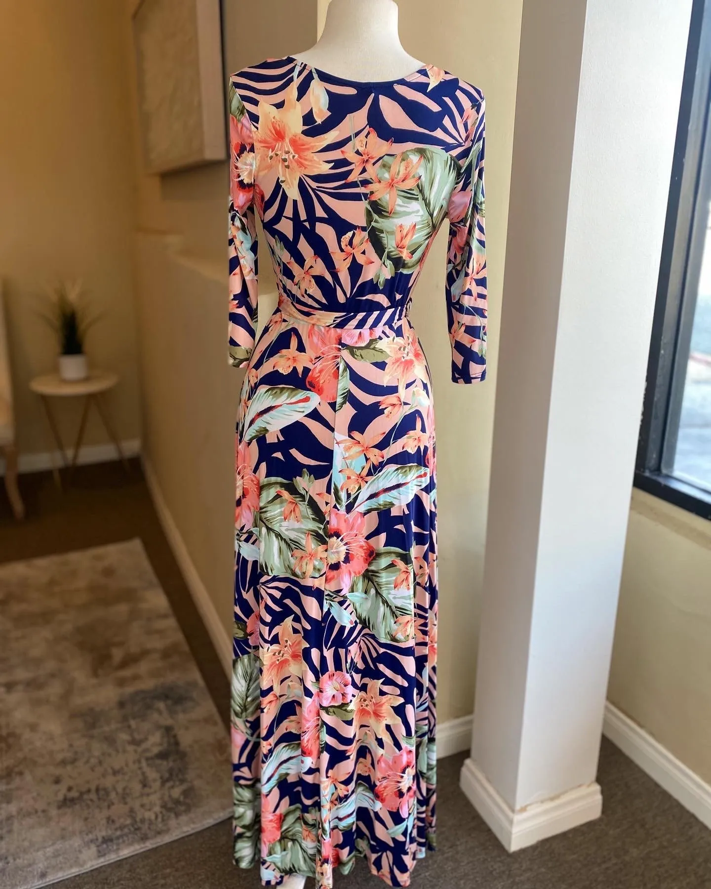 Floral Flowy Maxi Dress