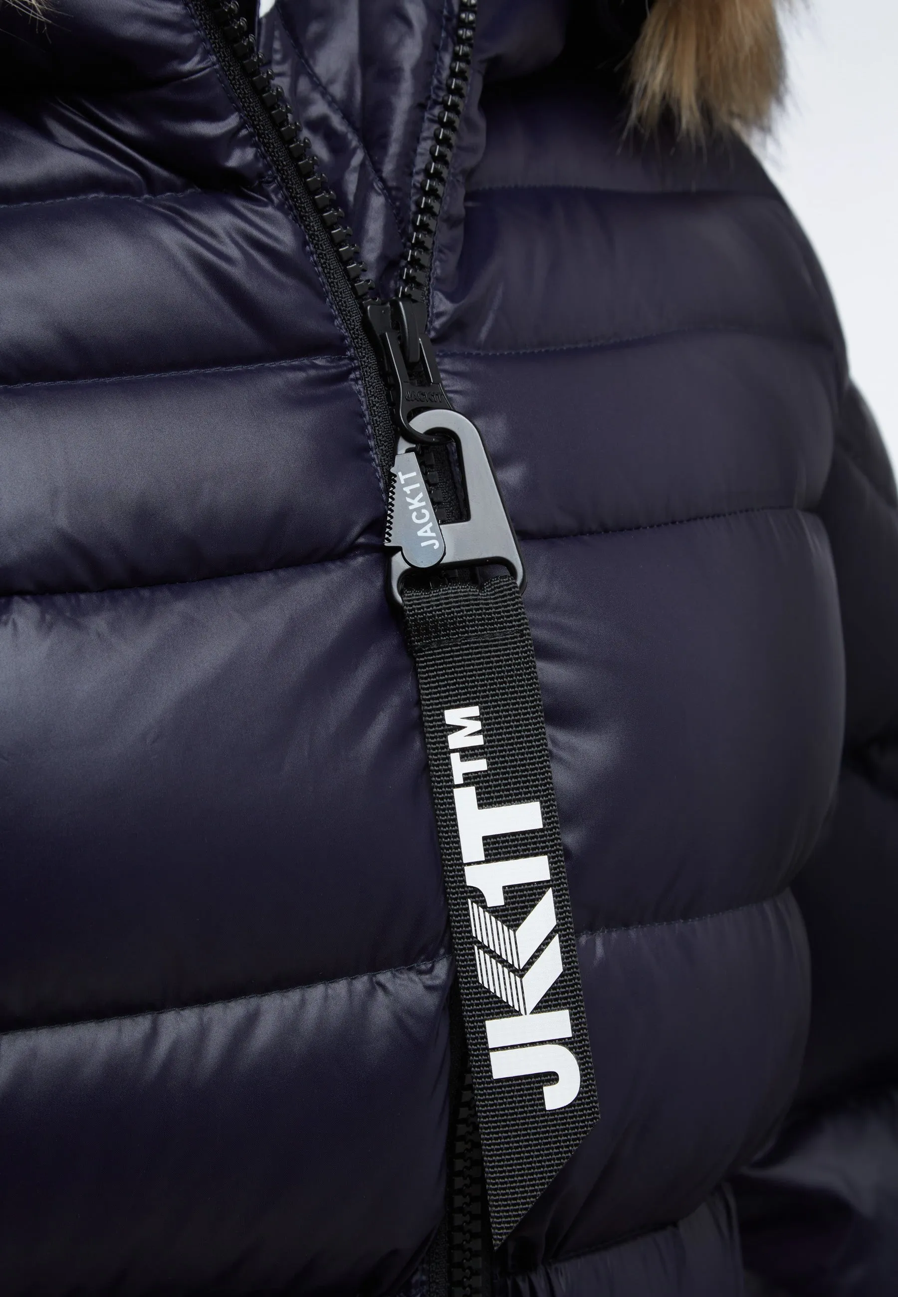 Neopium Coat
