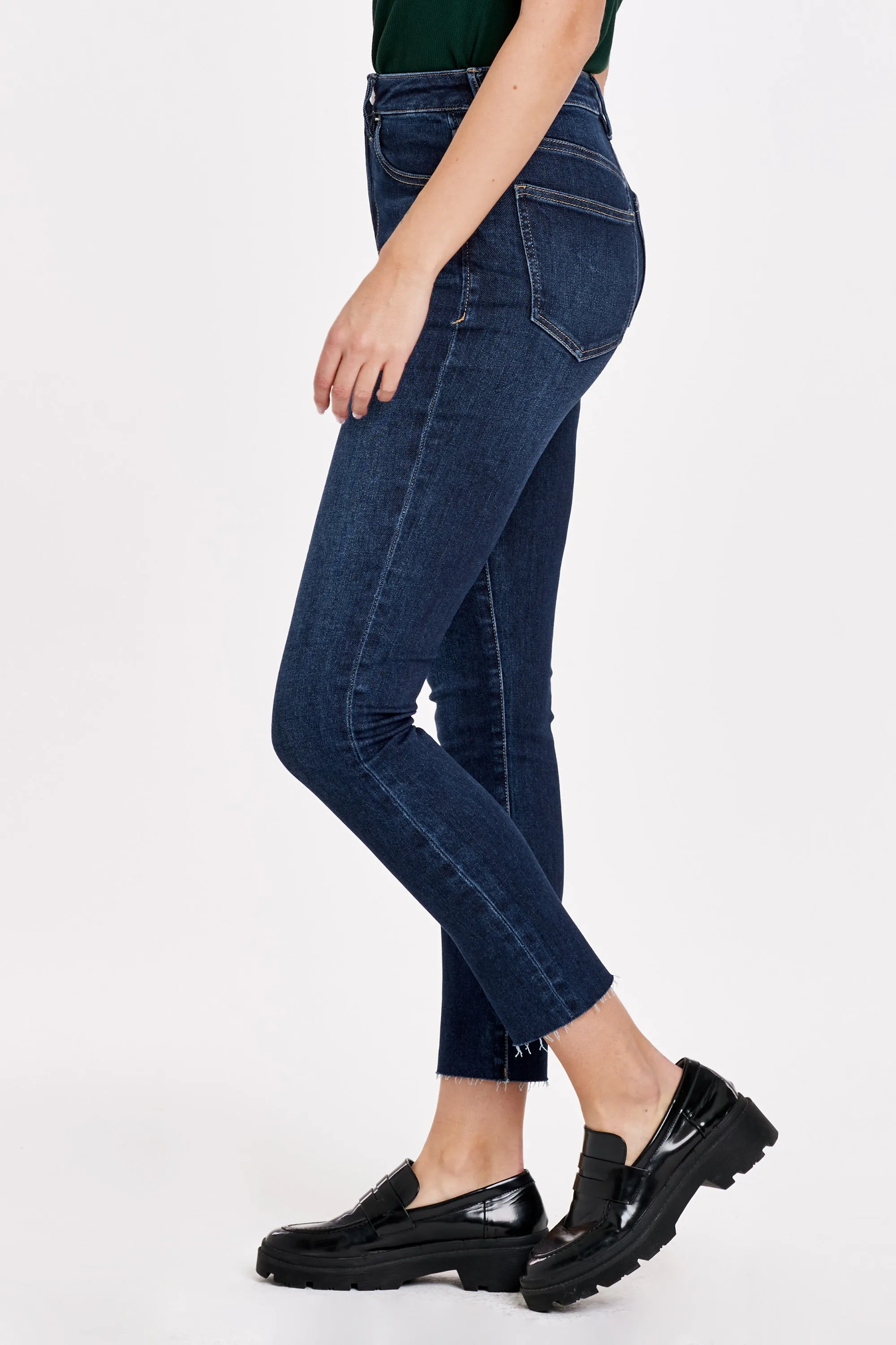 STELLA SUPER HIGH RISE ANKLE SLIM STRAIGHT JEANS WALDEN